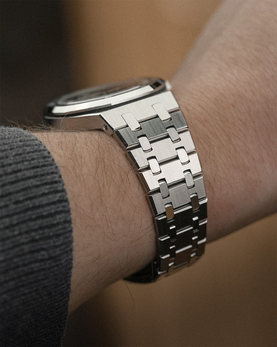 Nomods Watches Royal Oak 37mm Skeleton – Silver